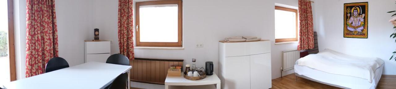 Doppelzimmer อินส์บรุค ภายนอก รูปภาพ